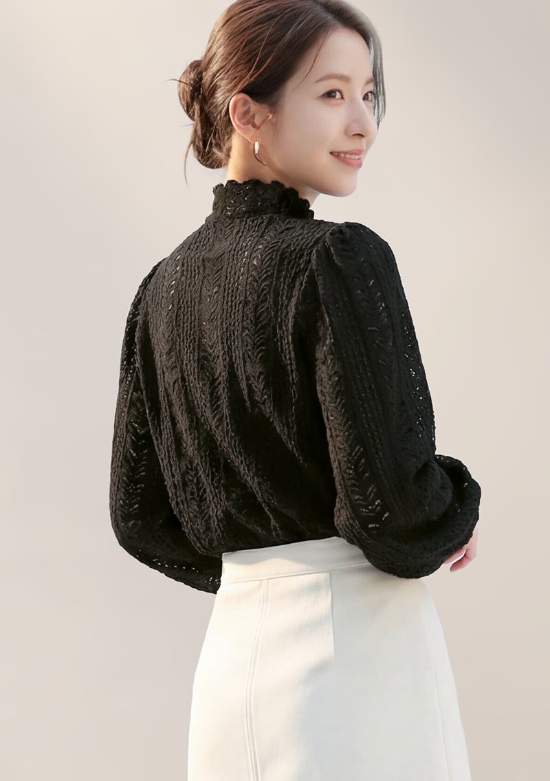 【限時$299】法式鏤空蕾絲半高領上衣